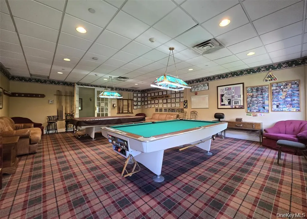 5 Charley Lane Middle Island, NY 11953