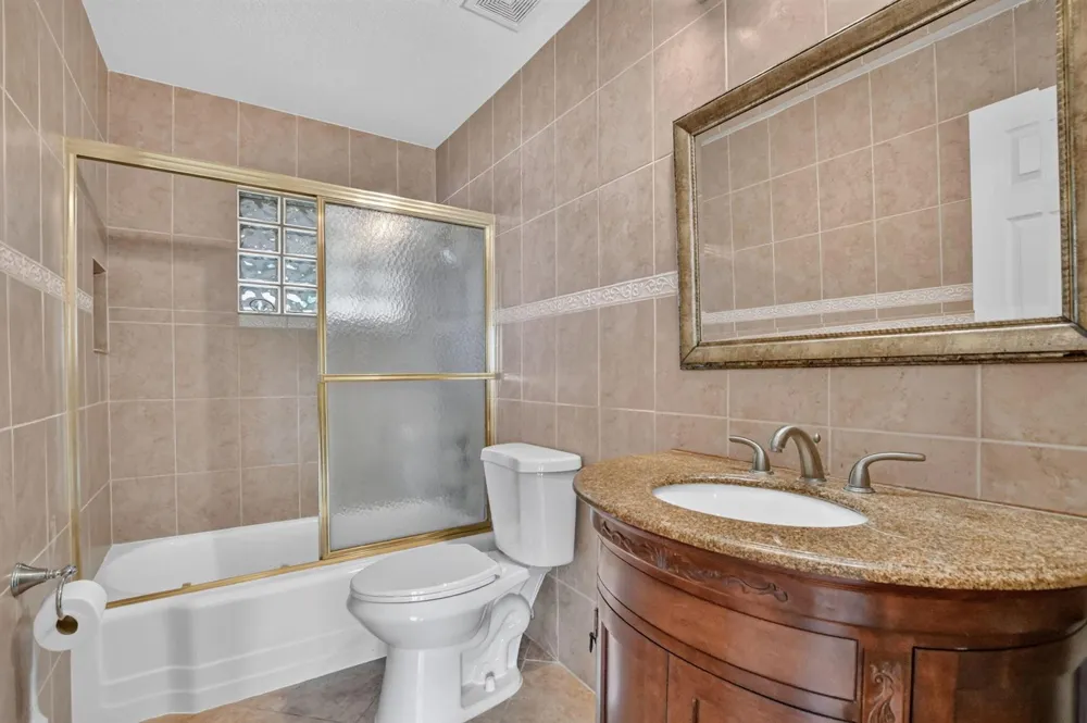 2250 NE 4TH COURT Boca Raton, FL 33431
