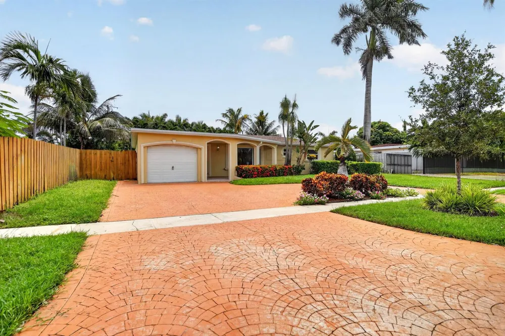 2250 NE 4TH COURT Boca Raton, FL 33431