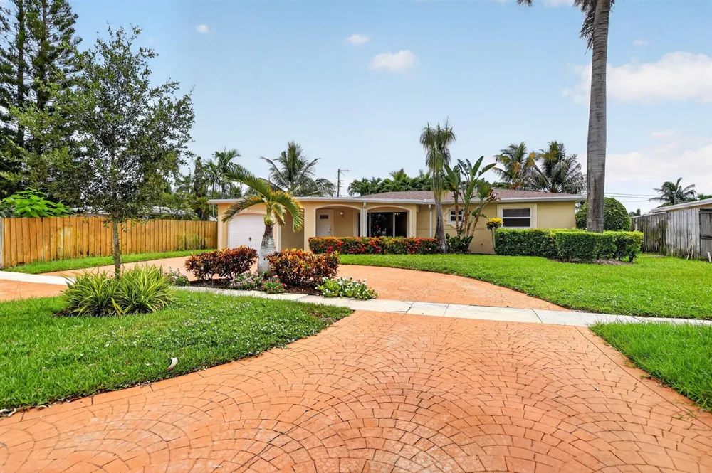 2250 NE 4TH COURT Boca Raton, FL 33431