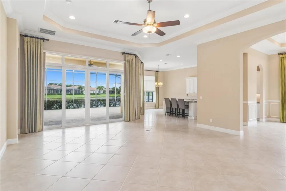 10539 SW CAPRAIA WAY Port St. Lucie, FL 34986