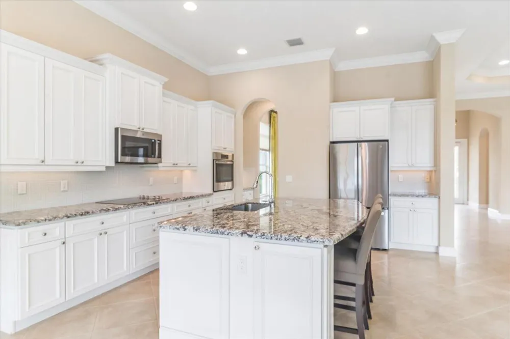 10539 SW CAPRAIA WAY Port St. Lucie, FL 34986