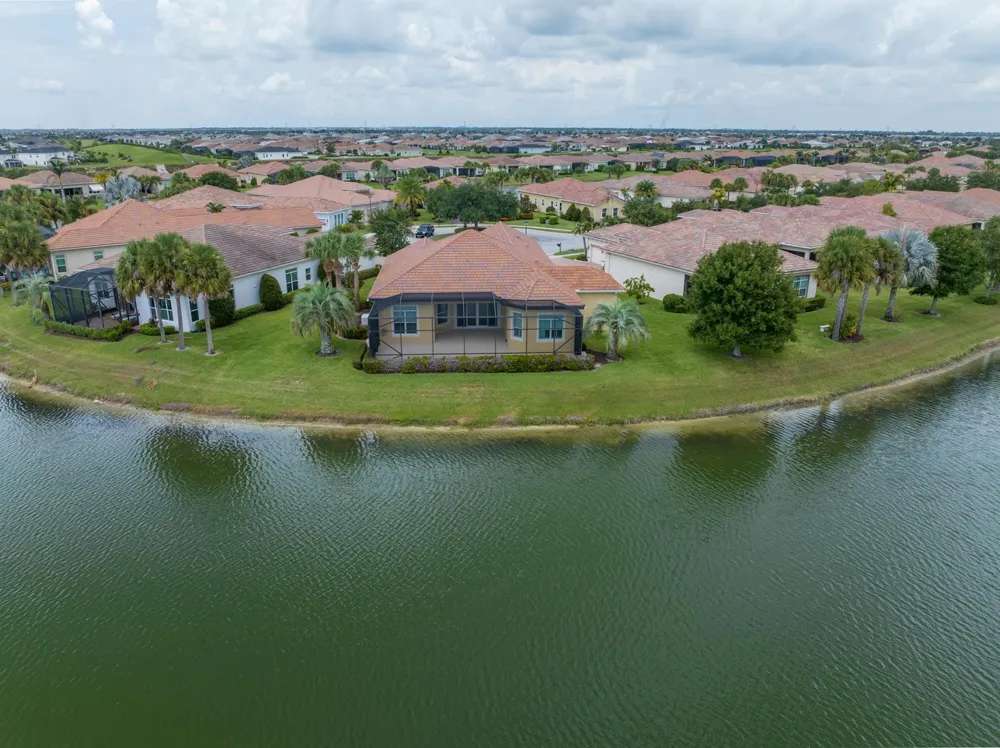 10539 SW CAPRAIA WAY Port St. Lucie, FL 34986