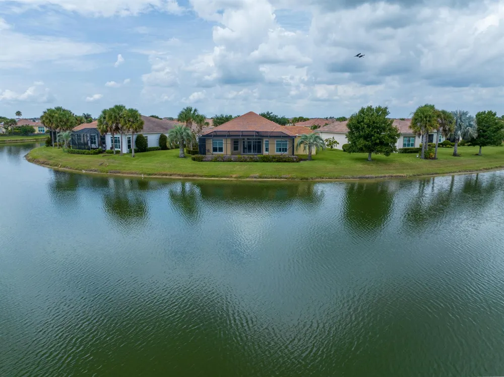 10539 SW CAPRAIA WAY Port St. Lucie, FL 34986