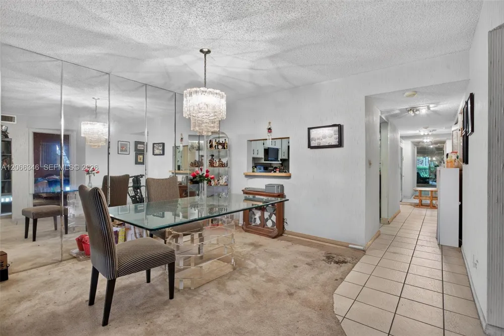 3772 Inverrary Blvd #101 Lauderhill, FL 33319