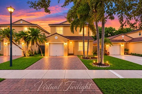 1430 SE 18th Ter