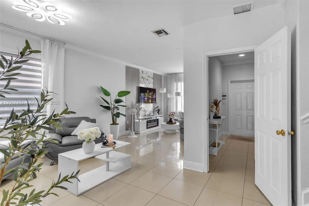 1430 SE 18th Ter Homestead, FL 33035