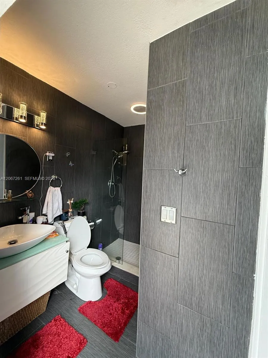 6202 SW 107th Ave #6202 Miami, FL 33173