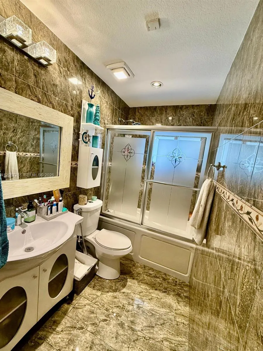 6202 SW 107th Ave #6202 Miami, FL 33173