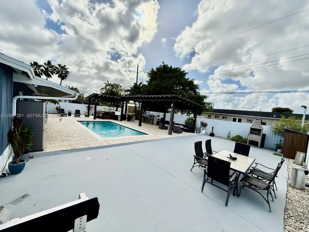 6202 SW 107th Ave #6202 Miami, FL 33173