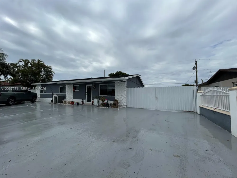 6202 SW 107th Ave #6202 Miami, FL 33173