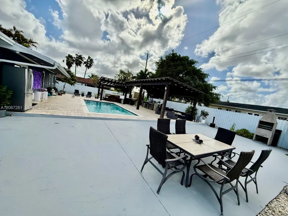 6202 SW 107th Ave #6202 Miami, FL 33173