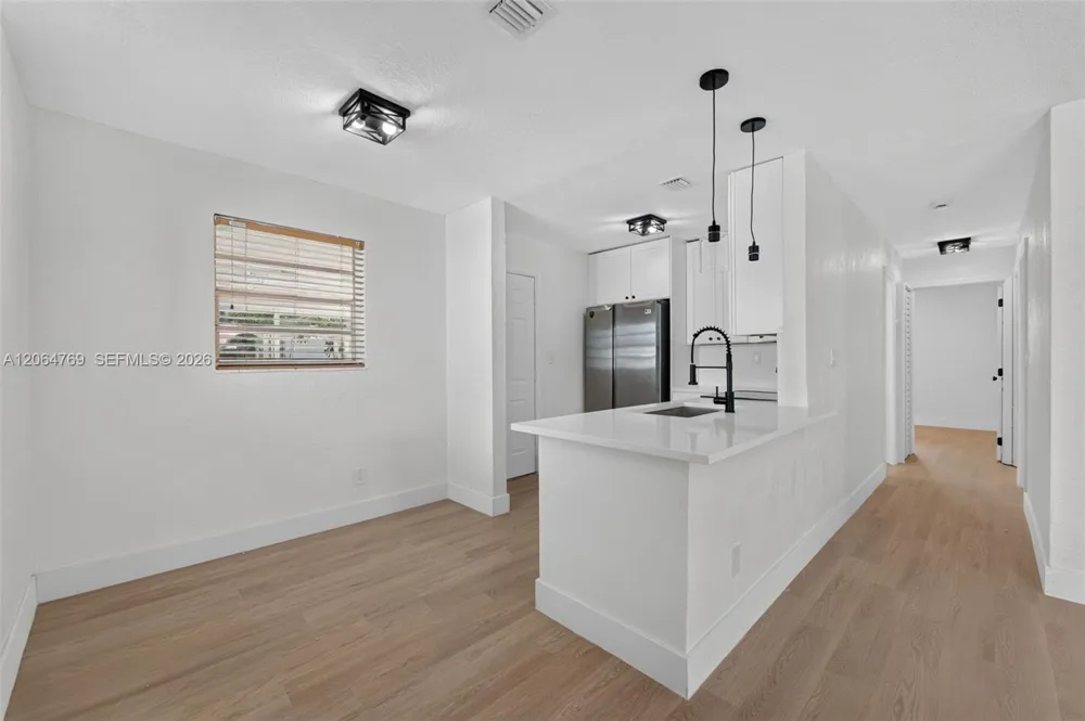 1583 NE 152nd St North Miami Beach, FL 33162