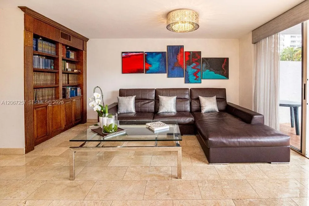 20935 NE 37th Ct Aventura, FL 33180