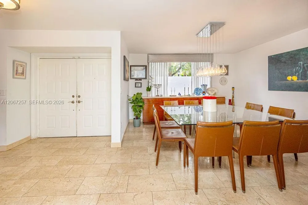 20935 NE 37th Ct Aventura, FL 33180