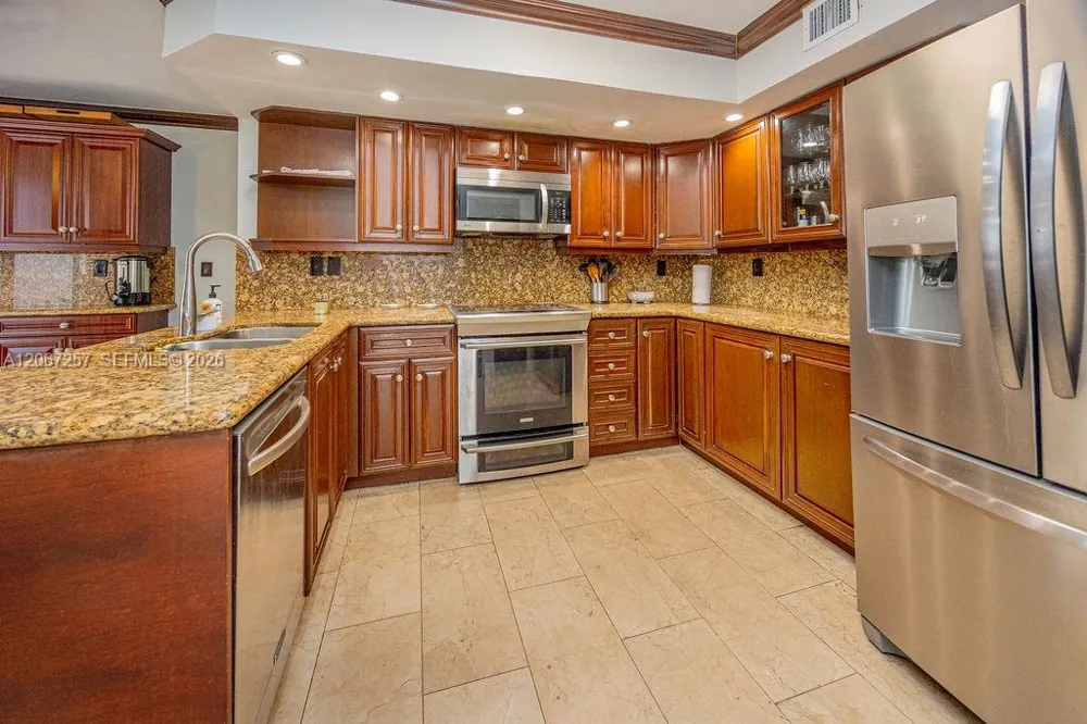 20935 NE 37th Ct Aventura, FL 33180