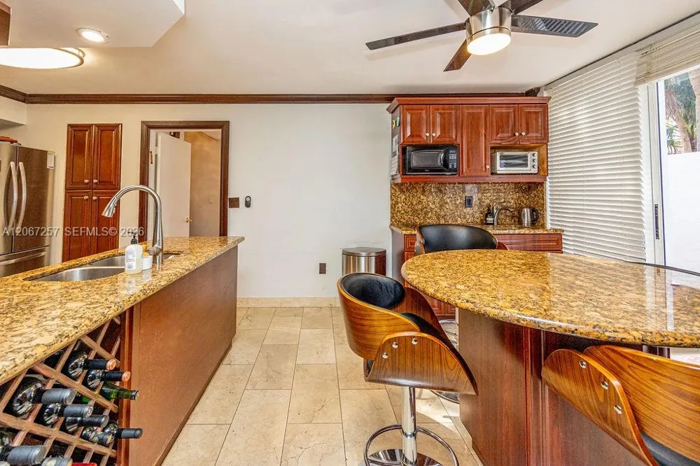 20935 NE 37th Ct Aventura, FL 33180