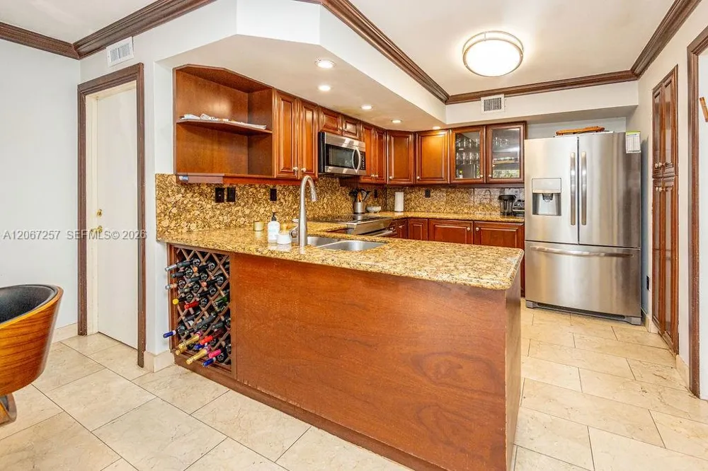 20935 NE 37th Ct Aventura, FL 33180