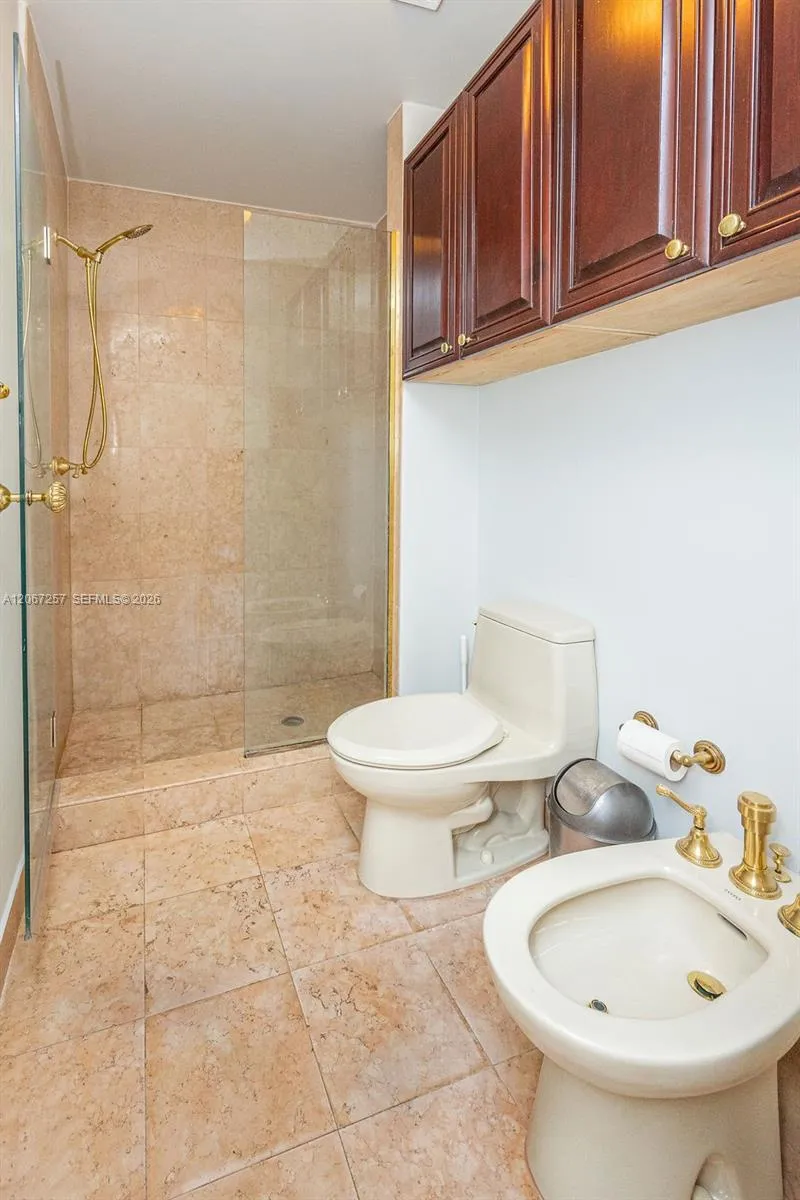 20935 NE 37th Ct Aventura, FL 33180