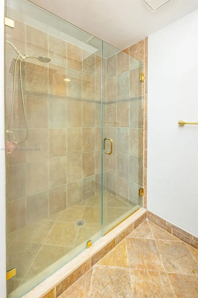 20935 NE 37th Ct Aventura, FL 33180