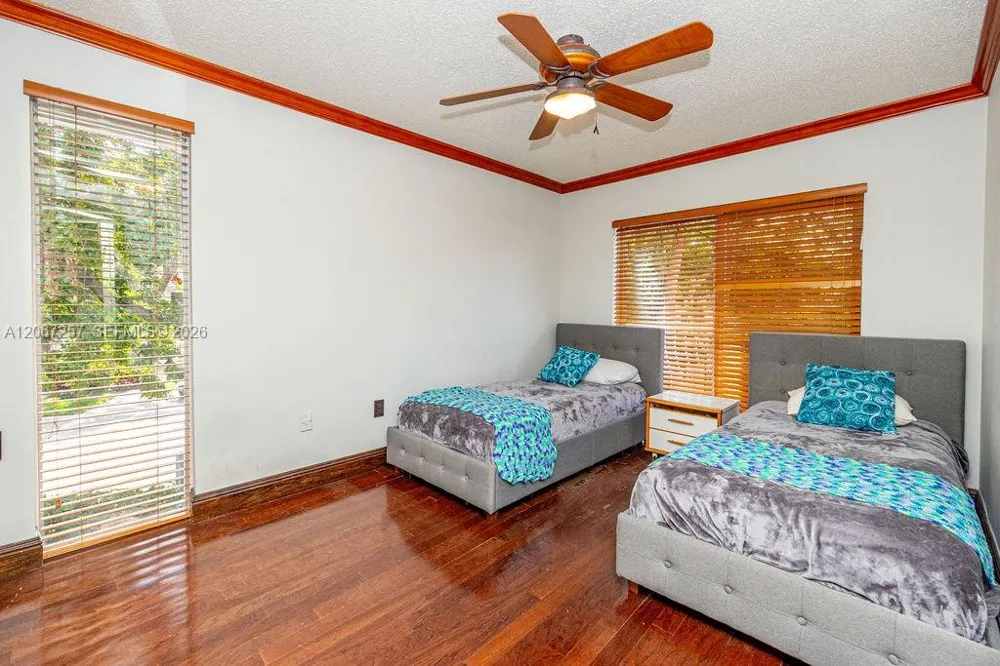 20935 NE 37th Ct Aventura, FL 33180