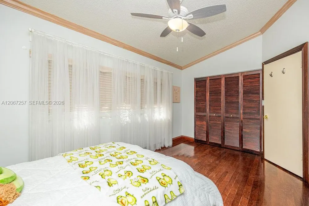 20935 NE 37th Ct Aventura, FL 33180