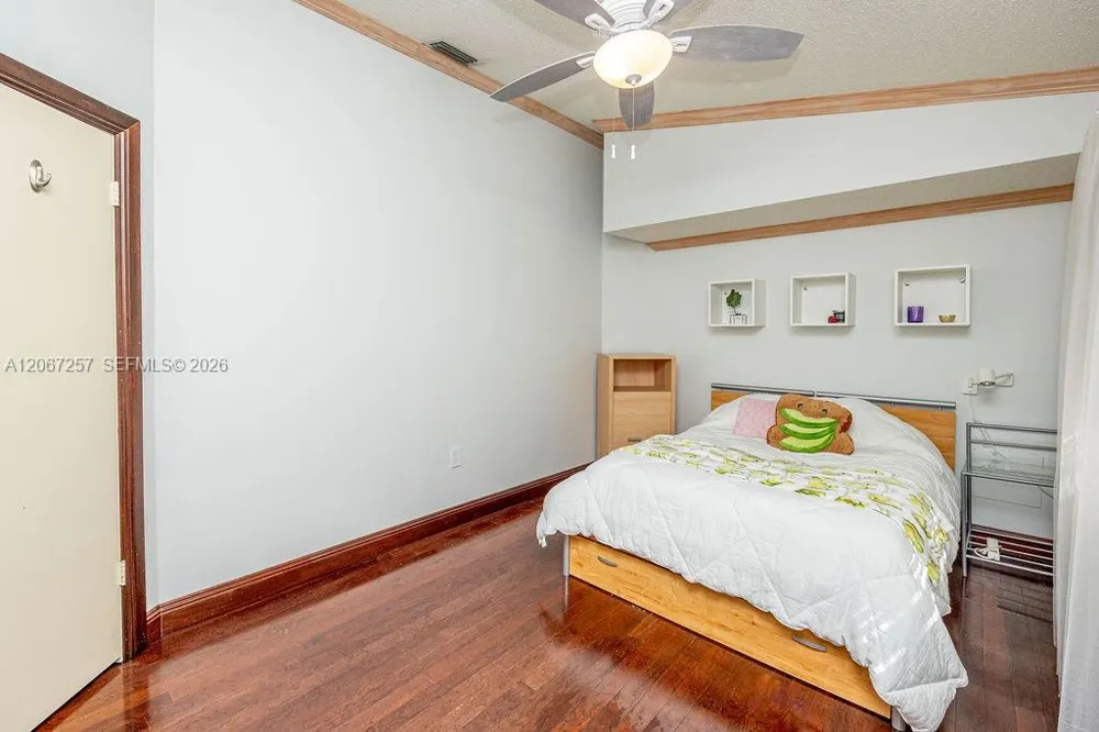 20935 NE 37th Ct Aventura, FL 33180
