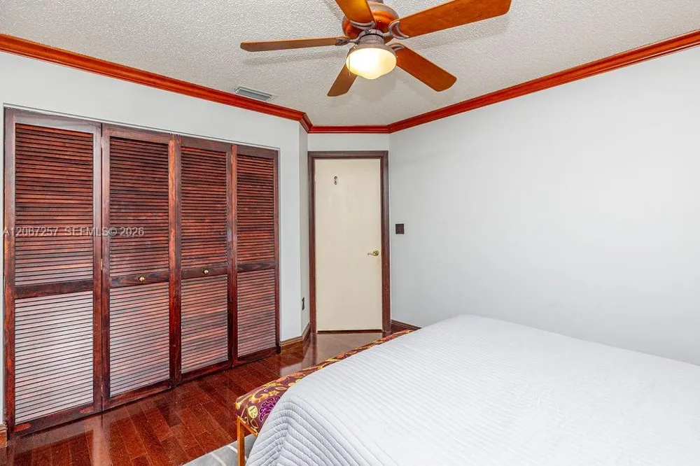 20935 NE 37th Ct Aventura, FL 33180