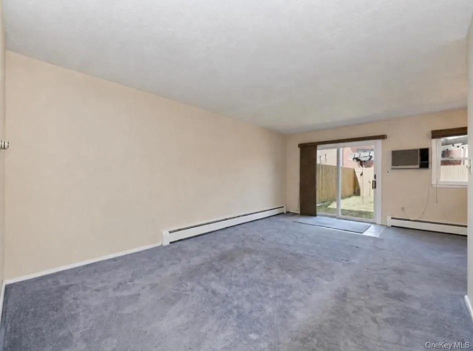 82 Vails Gate Heights Drive New Windsor, NY 12553