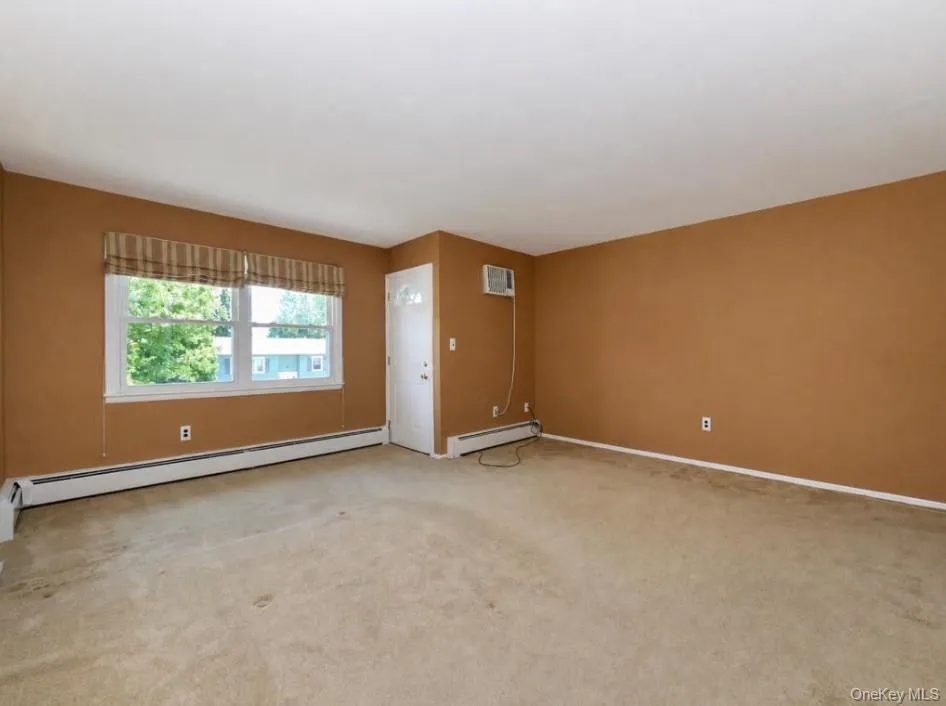 82 Vails Gate Heights Drive New Windsor, NY 12553