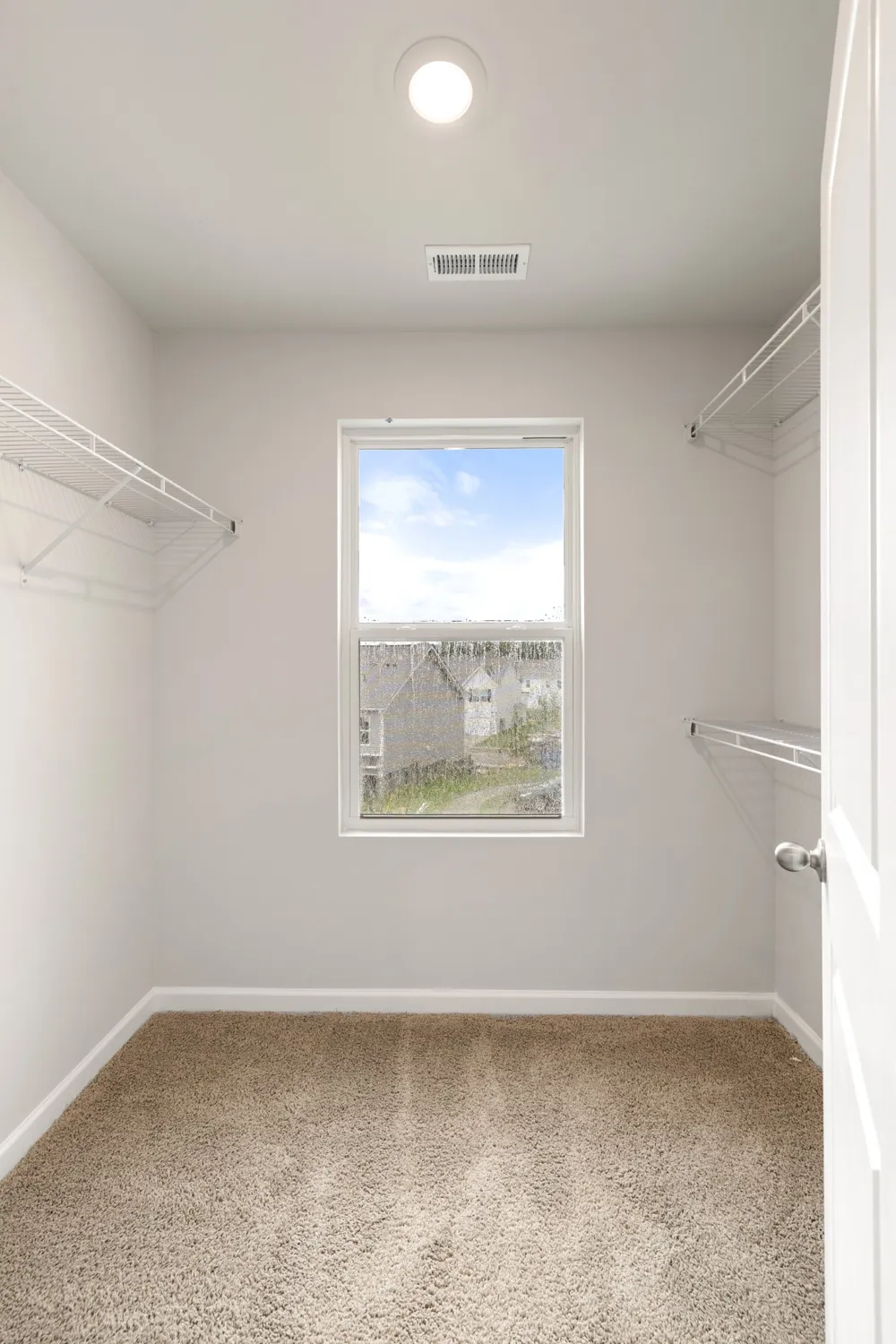 126 Mattie Ct Lewisburg, TN 37091
