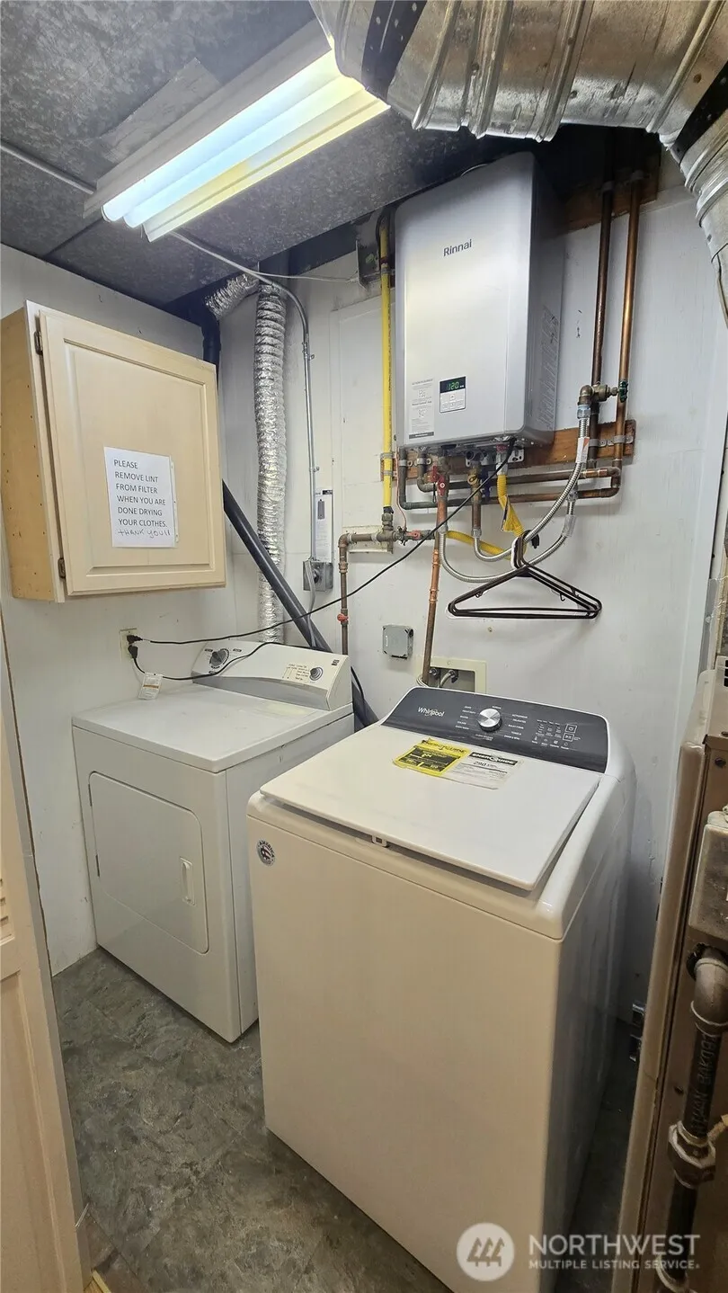 13709 SE 23rd Street #Lower Bellevue, WA 98005