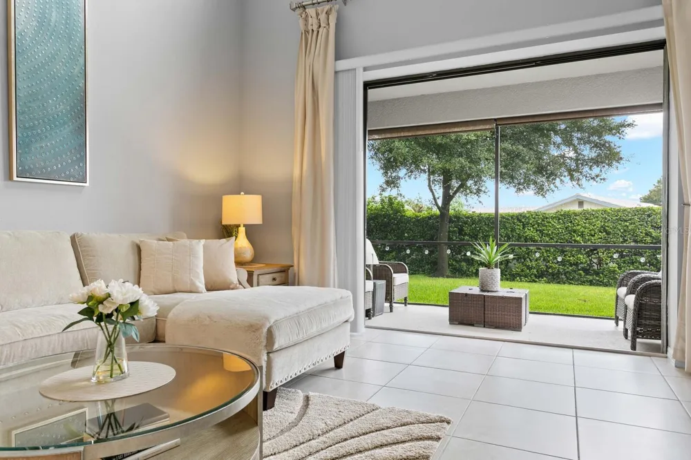 8524 ARABELLA LANE Seminole, FL 33777