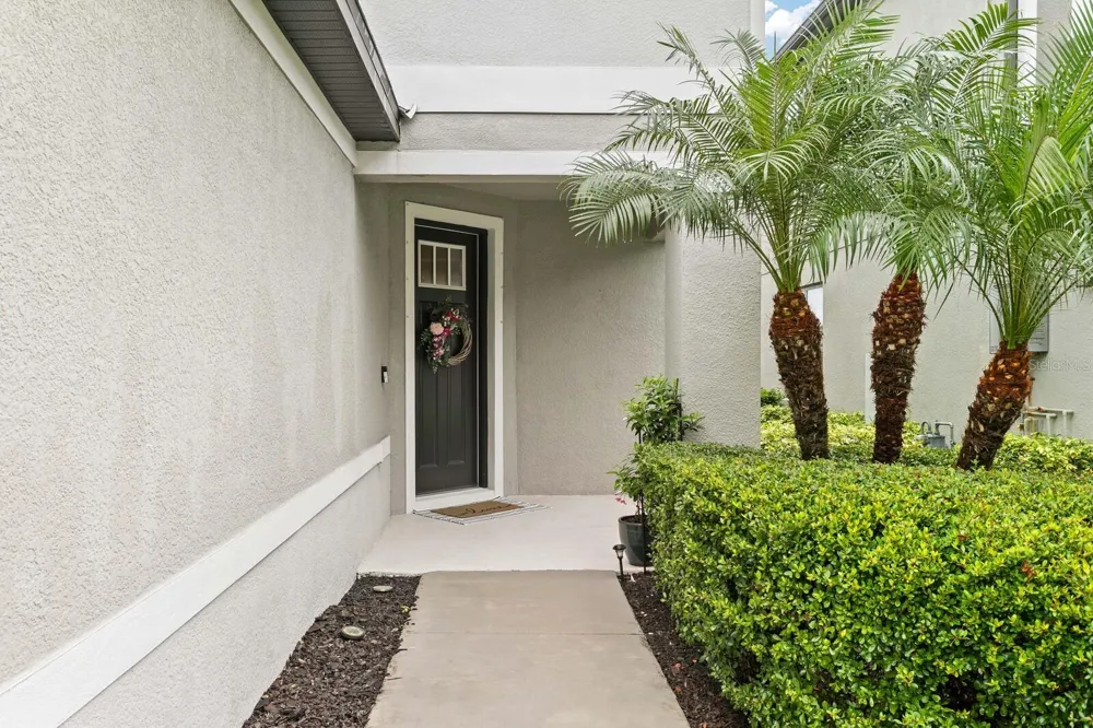 8524 ARABELLA LANE Seminole, FL 33777