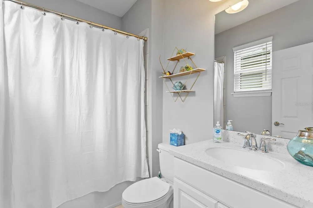 8524 ARABELLA LANE Seminole, FL 33777