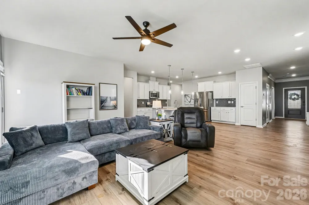 125 White Apple Way Statesville, NC 28625