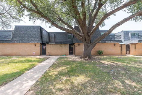 2802 Barrow Street #D3
