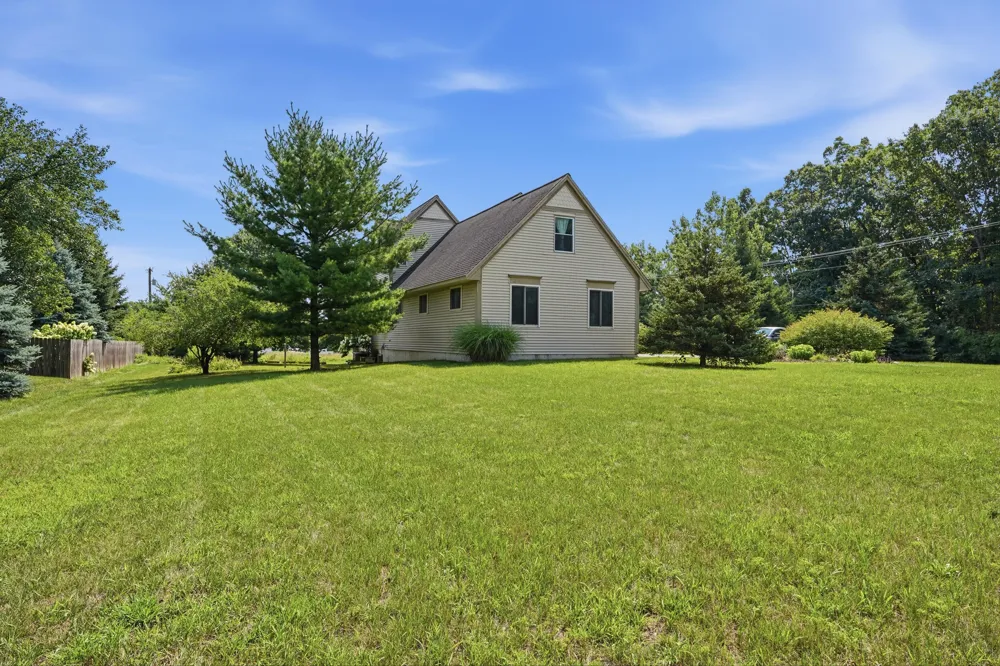 5983 Munger Road Ypsilanti, MI 48197