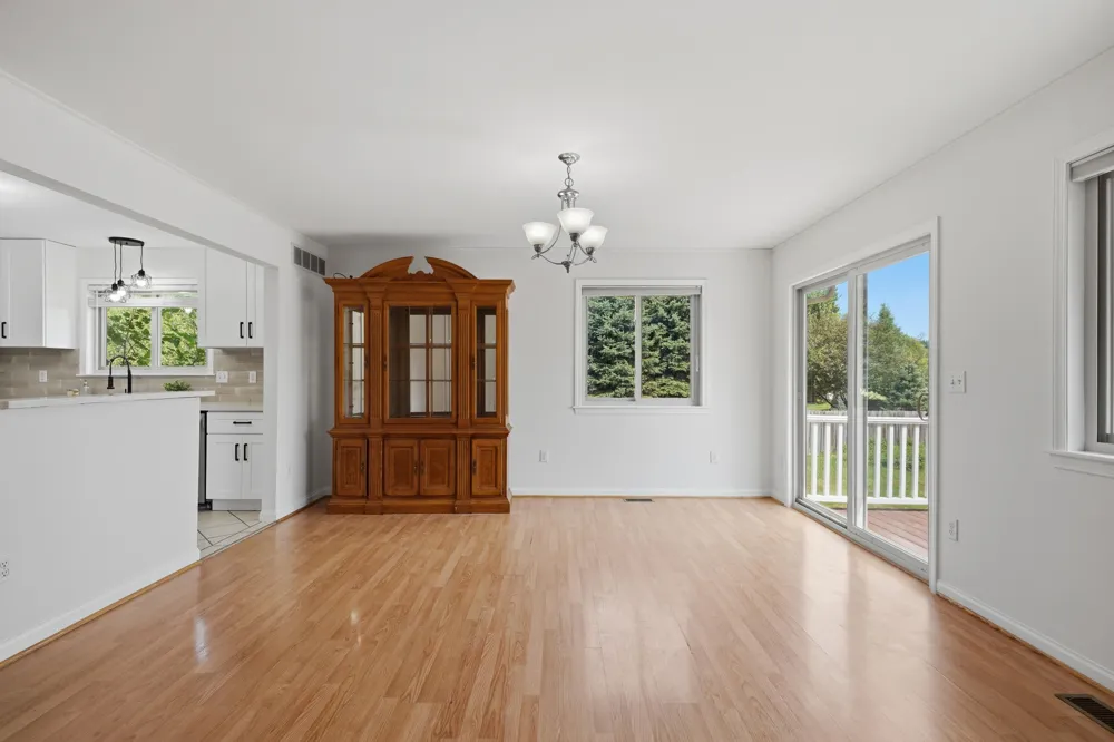 5983 Munger Road Ypsilanti, MI 48197