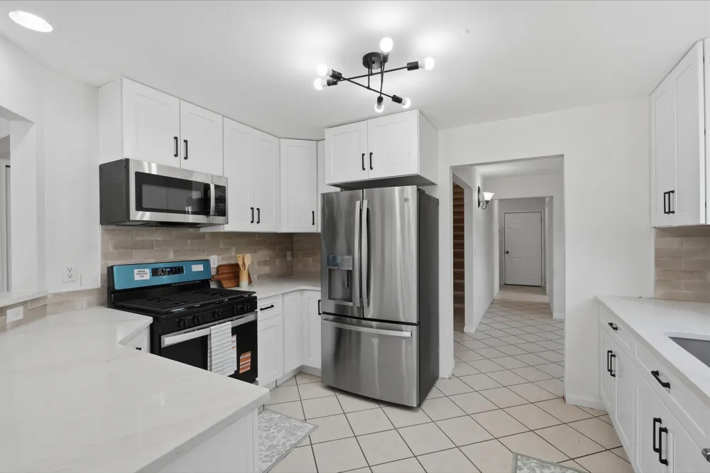 5983 Munger Road Ypsilanti, MI 48197