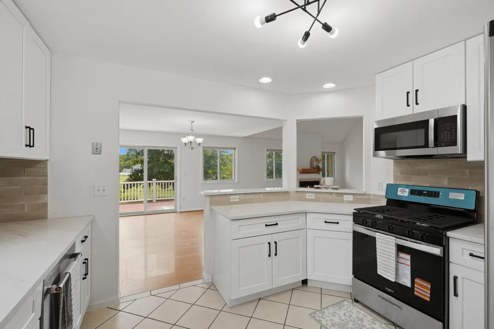 5983 Munger Road Ypsilanti, MI 48197