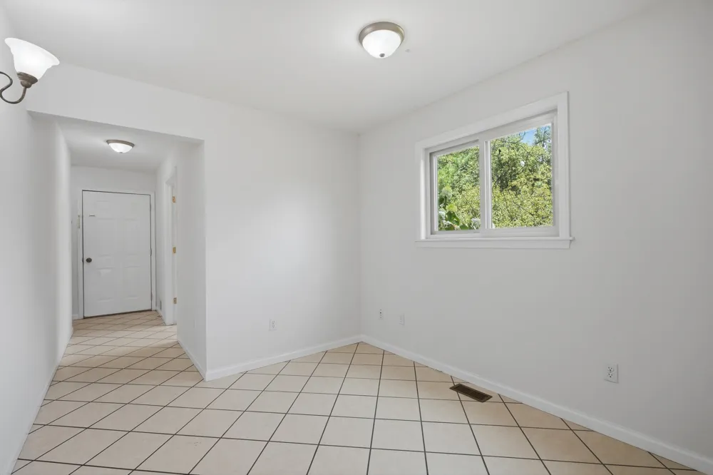 5983 Munger Road Ypsilanti, MI 48197