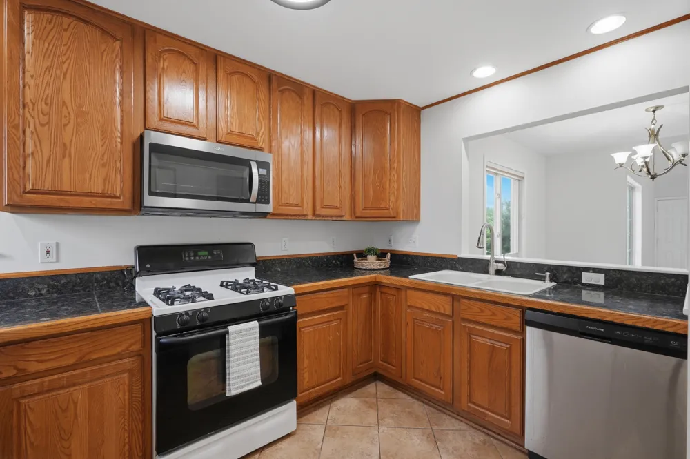 5983 Munger Road Ypsilanti, MI 48197