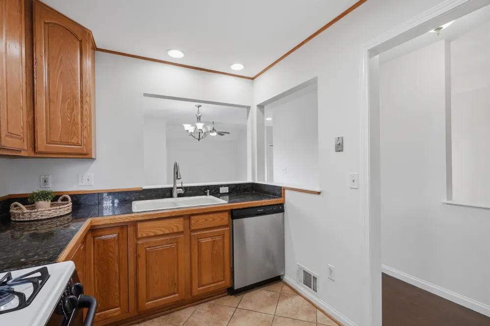 5983 Munger Road Ypsilanti, MI 48197