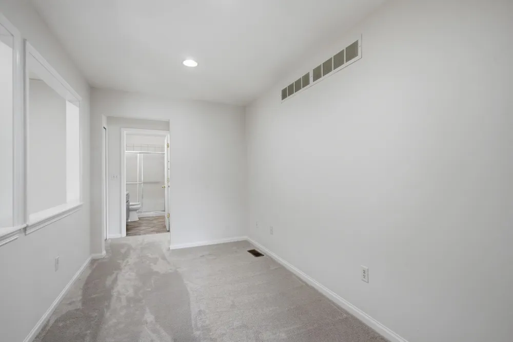 5983 Munger Road Ypsilanti, MI 48197