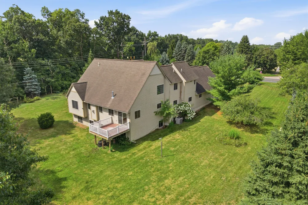 5983 Munger Road Ypsilanti, MI 48197