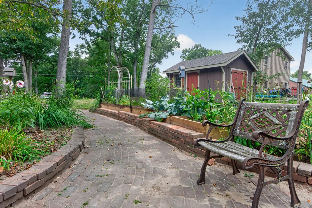 11691 Bradley Drive Jerome, MI 49249