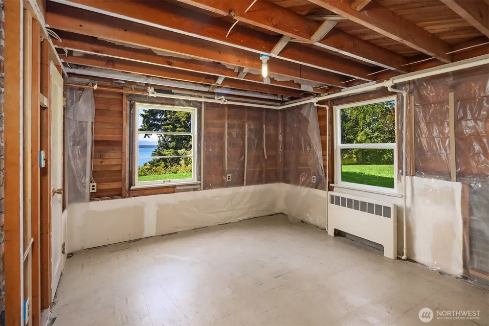 9421 190th Place SW Edmonds, WA 98020
