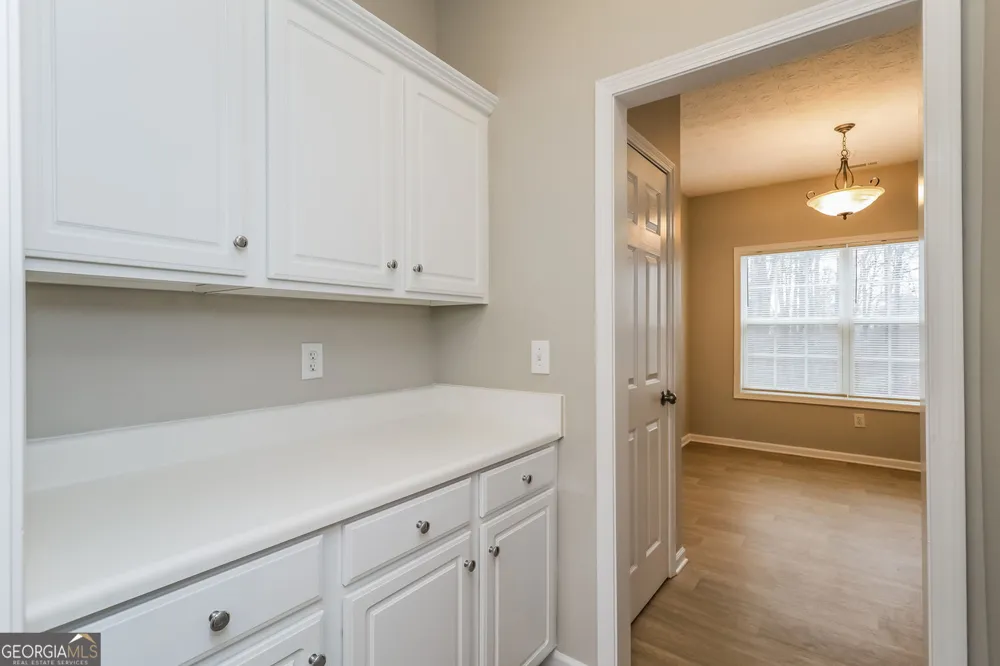 1230 Edythe CT McDonough, GA 30252