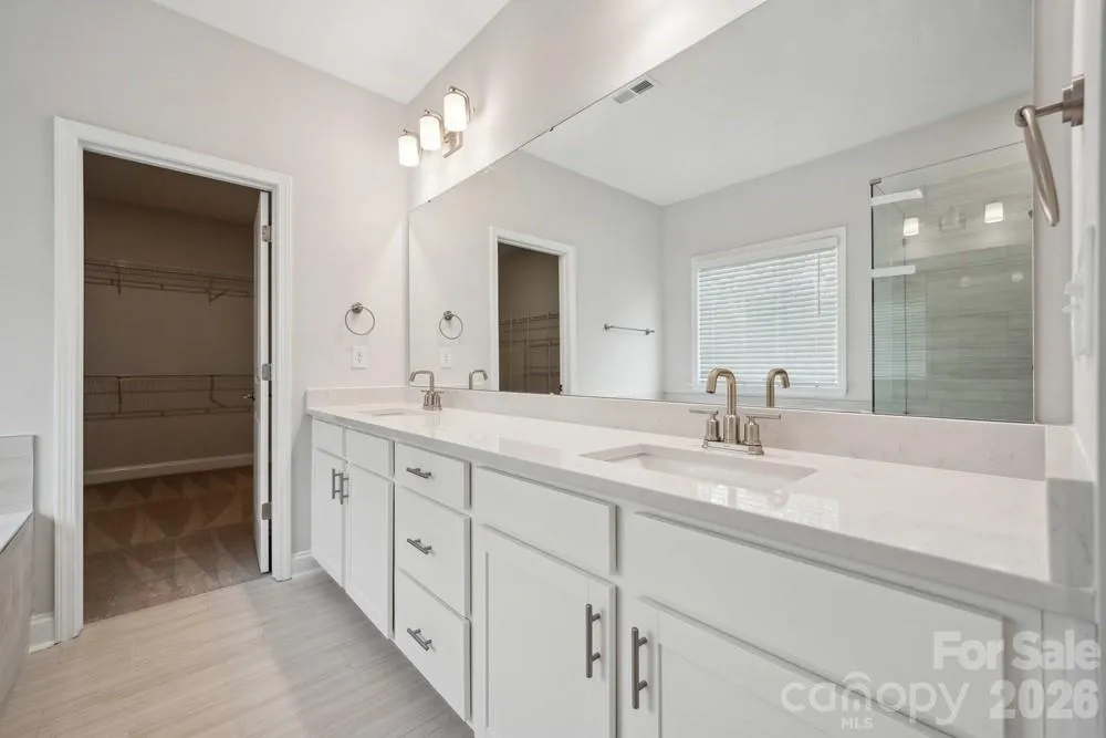 1594 Hubert Graham Way Tega Cay, SC 29708